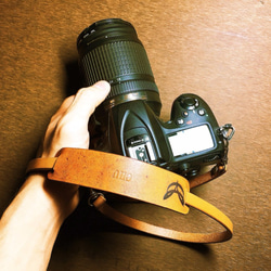 經典 皮革手工相機背帶 - leather camera strap 第1張的照片