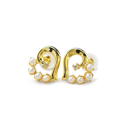 ホワイトオパールピアス (チタン） ピアス（スタッド・一粒
