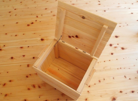 【日本檜木】木製 收納座椅（小） 第2張的照片