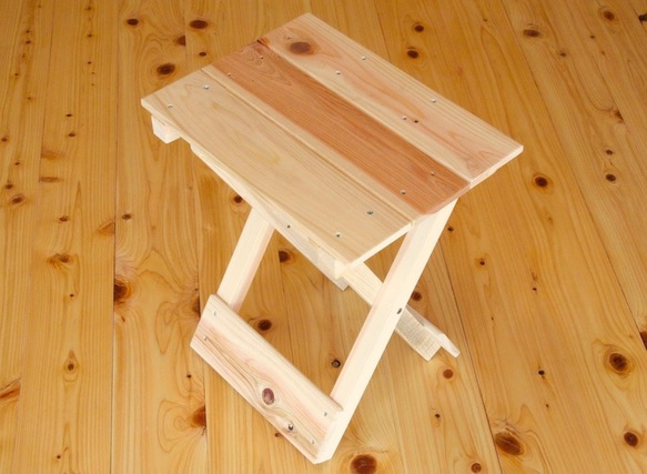 【日本檜木】木製 折疊式椅子（單人） 第1張的照片