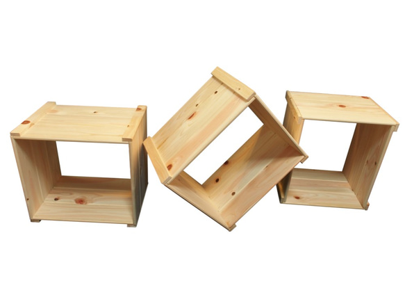 【日本檜木】木製 無背板 自由組合式收納格（三個一組） 第2張的照片