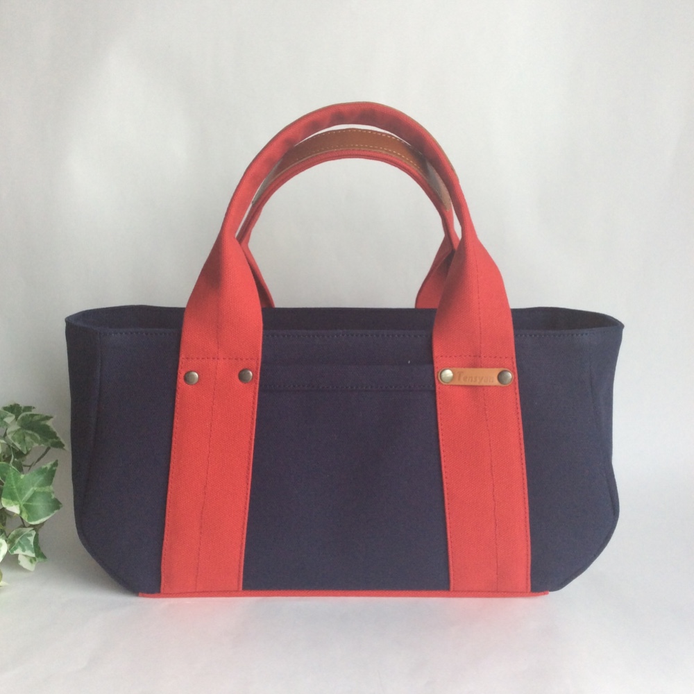 コロンと丸い帆布の横長トート・ダークネイビー＋レッド・マチ12