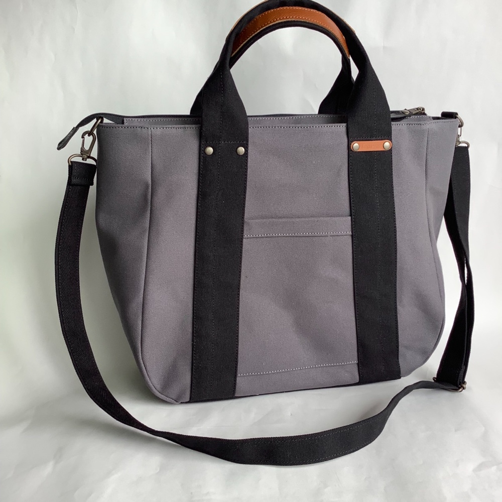 Lサイズショルダー◇大きくしたコロンと丸い帆布のトート・ダークグレー＋ブラック・マチ12