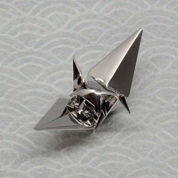和千代 箸置き　折鶴 羽長 銀（ロジウムメッキ） 1枚目の画像