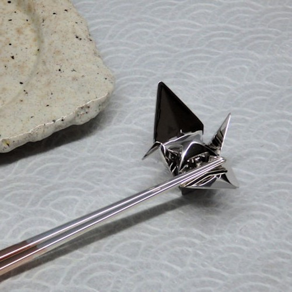 和千代 箸置き　折鶴 羽短 銀（ロジウムメッキ） 5枚目の画像