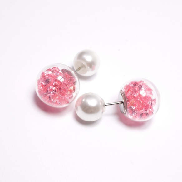 A Handmade 粉紅色水晶玻璃球配珍珠前後耳釘 第4張的照片