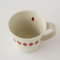 いちごマグカップ　赤 4枚目の画像