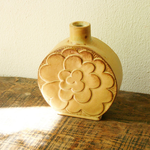 レリーフ花瓶 （sn : 245） 一輪挿し・花瓶・花器 Potta 通販