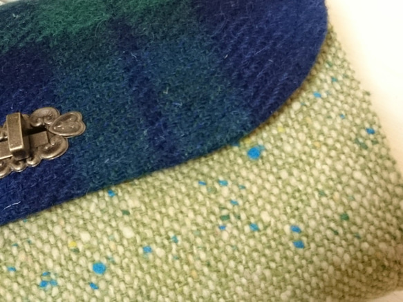お財布バッグ　ハリスツイード×リネン（紺×きみどり） 3枚目の画像