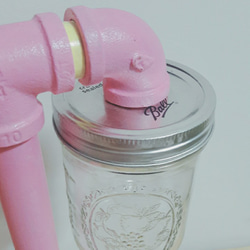 産業風も非常にかわいいことができます〜ピンクの水パイプガラス缶テーブルランプ 2枚目の画像
