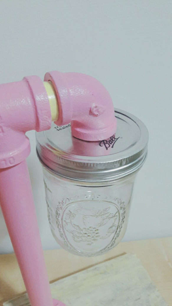 産業風も非常にかわいいことができます〜ピンクの水パイプガラス缶テーブルランプ 2枚目の画像