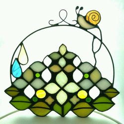 紫陽花　カタツムリ　グリーン 　【ステンドグラス】ガラス 1枚目の画像