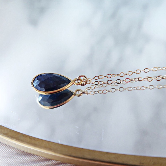 14KGF/ SAPPHIRE TEARDROP NECKLACE 3枚目の画像