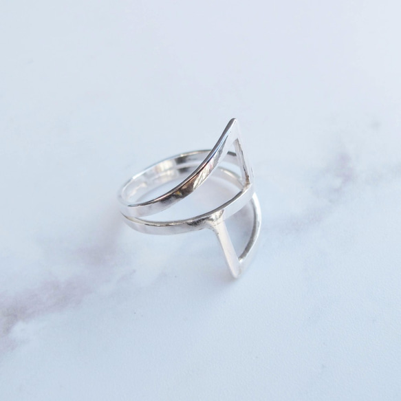 【手工客製銀飾】裸空幾何 | 個性造型 手工純銀戒指 | 大員囡仔 第2張的照片