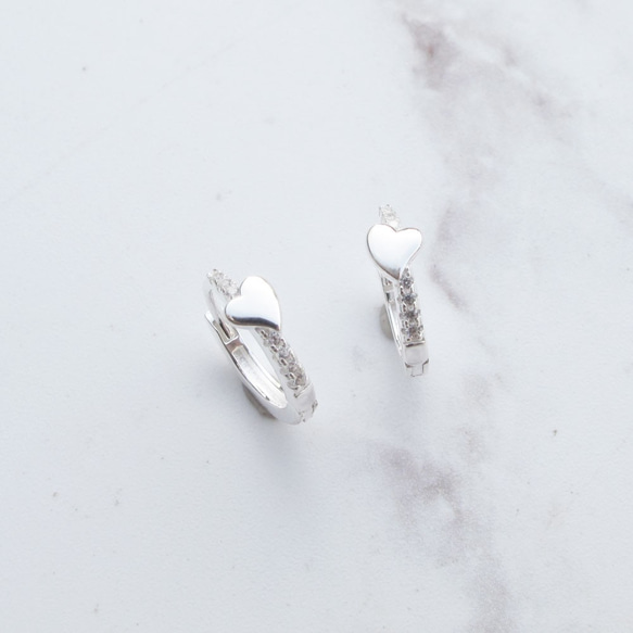[ダイヤモンドとシルバーのジュエリー]ラブジルコン|明るく簡単なボタンスターリングシルバーのイヤリング| 3枚目の画像