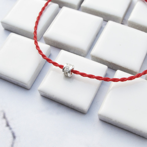 【手編みワックス糸】パーフェクトダイヤモンド|赤い糸の非常に細いラッキーワックスロープブレスレット| 1枚目の画像