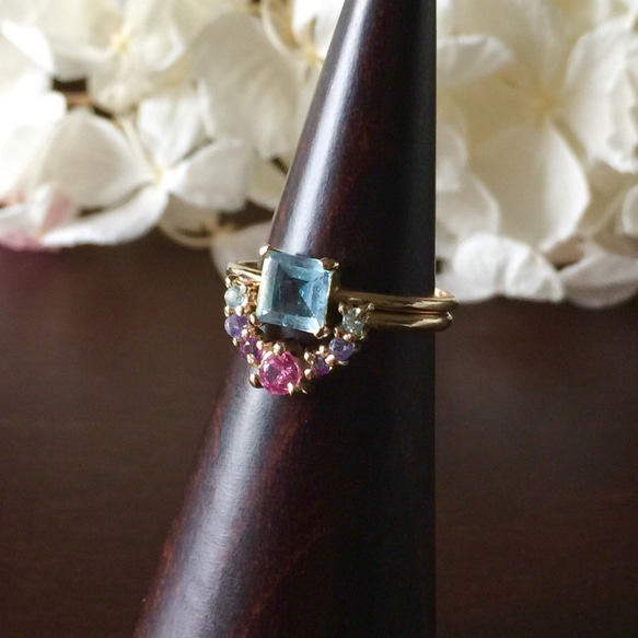 [再販] 10金・18金・プラチナ高品質ピンクサファイアと天然石の馬蹄ホースシューリング【セミオーダーメイド】 16枚目の画像