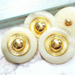 M865【25mm set 4pcs】金色裝飾+柔和的米色木紋風格鈕扣 第3張的照片