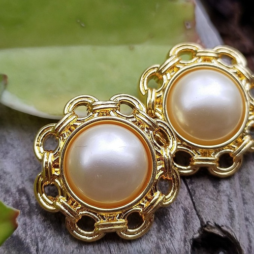 M977【25mmセット9pcs】高品質パールフラワー×ゴールドボタン ボタン  