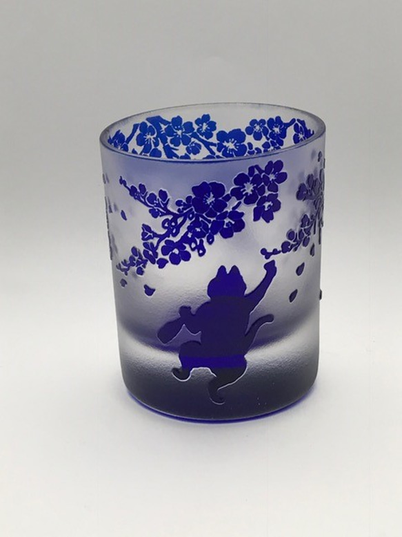 猫のお花見お猪口（酔いどれ） 1枚目の画像