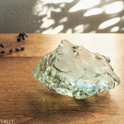美品　ガラス　置物　オブジェ　水はね　水しぶきが丁寧に表現された　雰囲気ある 美品 ガラス 置物 オブジェ 水はね 水しぶきが丁寧に表現された