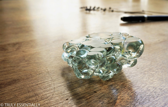 ガラスのインテリアオブジェ - 「まるいガラス」#303 ● 約8cm角 2枚目の画像