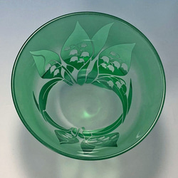 季節のぐい呑み「すずらん」色あざやかなグリーンのグラスです 3枚目の画像