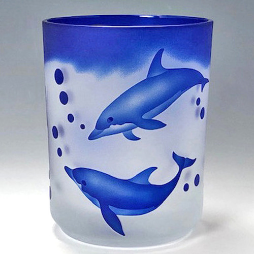 青いガラスのイルカのボトル 青いガラスのイルカのボトル