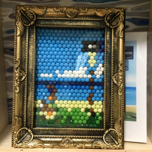 アクアビーズ アート カピオラニ公園 （ハワイの青空） 絵画 art32m-k