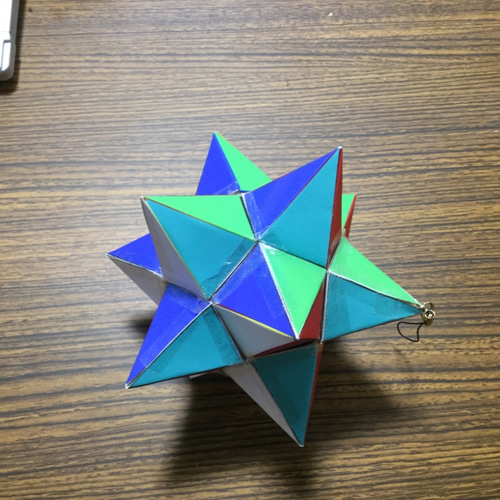 クリスマスオーナメント大 五芒星12面星型正多面体12色  