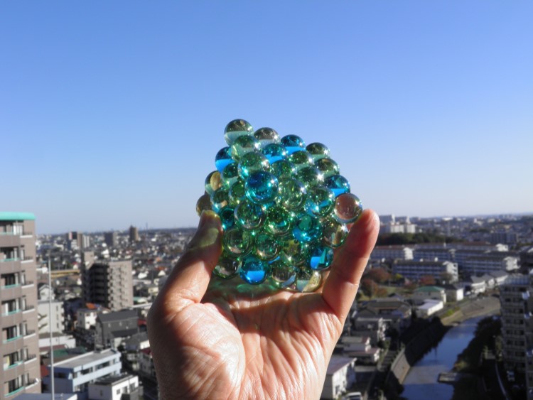 夢のオブジェ　クリプトキューブ