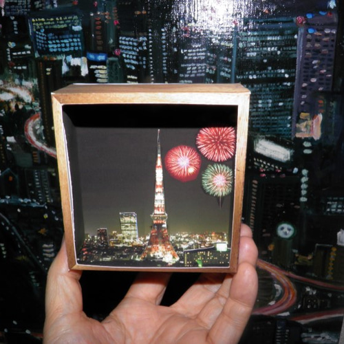 花火の夜景画 m000745_k00001350_1024-768.jpg