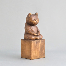 木彫り 座禅猫　蜜蝋仕上げ　猫仏1701 3枚目の画像