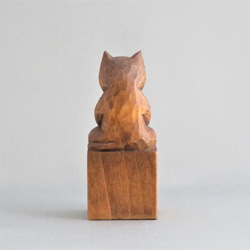 木彫り 座禅猫　蜜蝋仕上げ　猫仏1701 4枚目の画像
