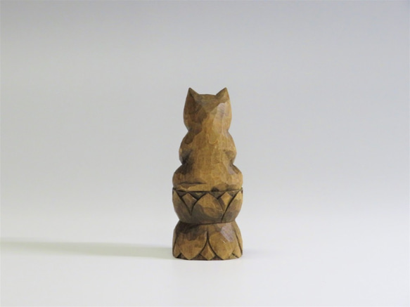 木彫り　座禅猫　蜜蝋仕上げ　猫仏1715 4枚目の画像