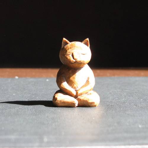やっかい猫様　レトロ　木彫　壁かけ imgrc0268542999.jpg