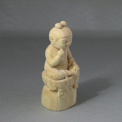稚児仏像 弥勒菩薩 4枚目の画像