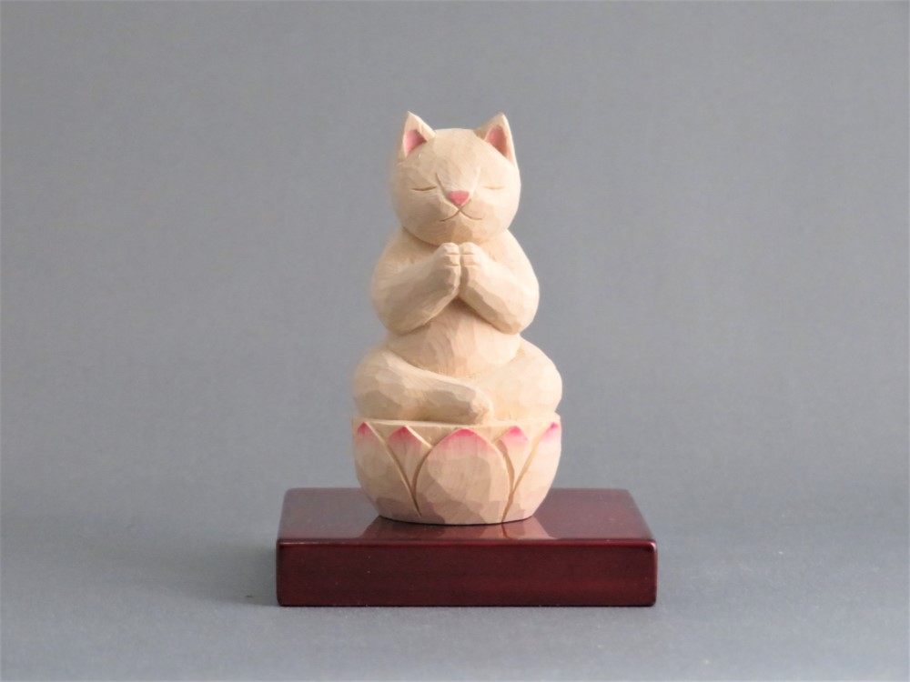 やっかい猫様　レトロ　木彫　壁かけ