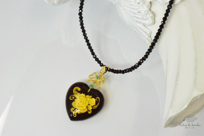 琥珀 インタリオ ペンダントトップ マーメイド 琥珀 インタリオ