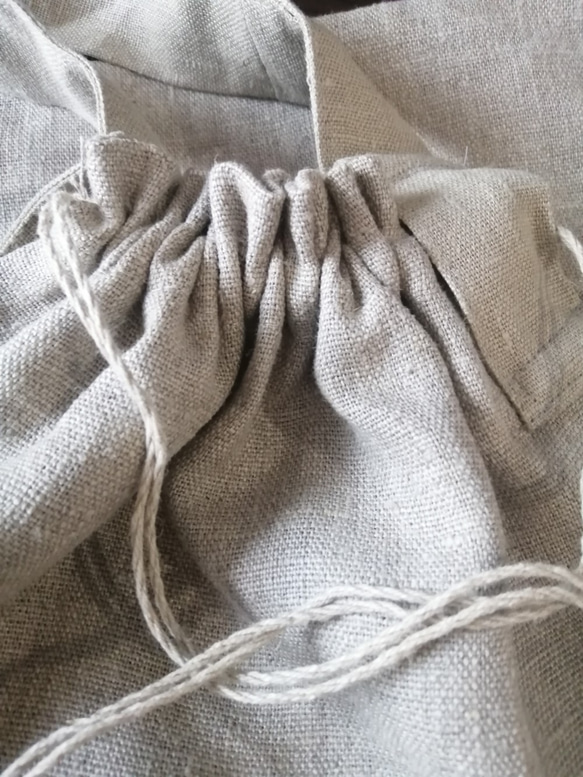 麻の巾着ショルダー型パン袋 リトアニアリネン  ざっくりエコバッグ ブレッドバッグ  サスティナブル 5枚目の画像