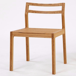【グッドデザイン賞】竹素材でしなる座り心地の良いダイニングチェア（肘なし）【椅子】 1枚目の画像