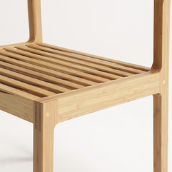 【グッドデザイン賞】竹素材でしなる座り心地の良いダイニングチェア（肘なし）【椅子】 4枚目の画像