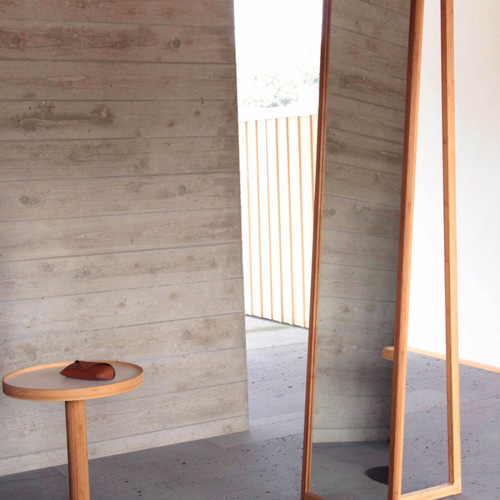 手作り一点もの】自立するコンパクトな姿見ミラー・ハンガーラック