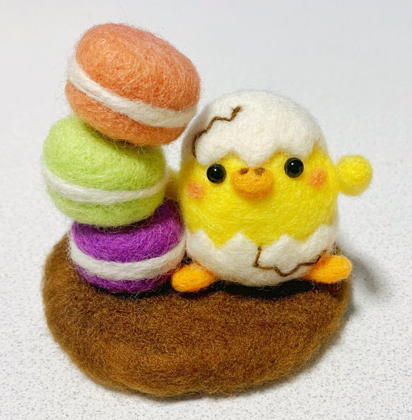 受注制作》マカロン大好き♡ぴよきち スイーツシリーズ1 羊毛フェルト