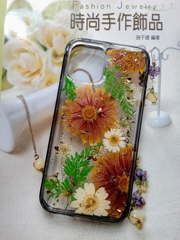 手作り押し花携帯電話保護ケース| iPhone 12 | iPhone 12 Pro |フラワー 5枚目の画像