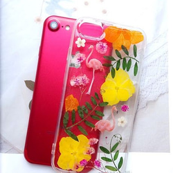 Anny's workshop手作押花手機保護殼，適用型號 iPhone 7, iPhone 8，夏日Flamingos 第4張的照片