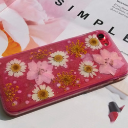 Apple iPhone 7/8用ハンドメイドフラワーケース、色と花、ピンク 4枚目の画像