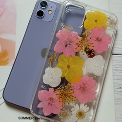 手作押花手機殼，適用於Apple iPhone 11, 粉色 第5張的照片