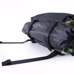 Matchwood Rider 防水筆電後背包 17吋筆電夾層 迷彩款 後背包 第6張的照片