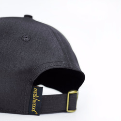 Matchwood MHWD LOGO SPORT CAP 防水抗汙機能老式運動帽｜全黑款 第8張的照片